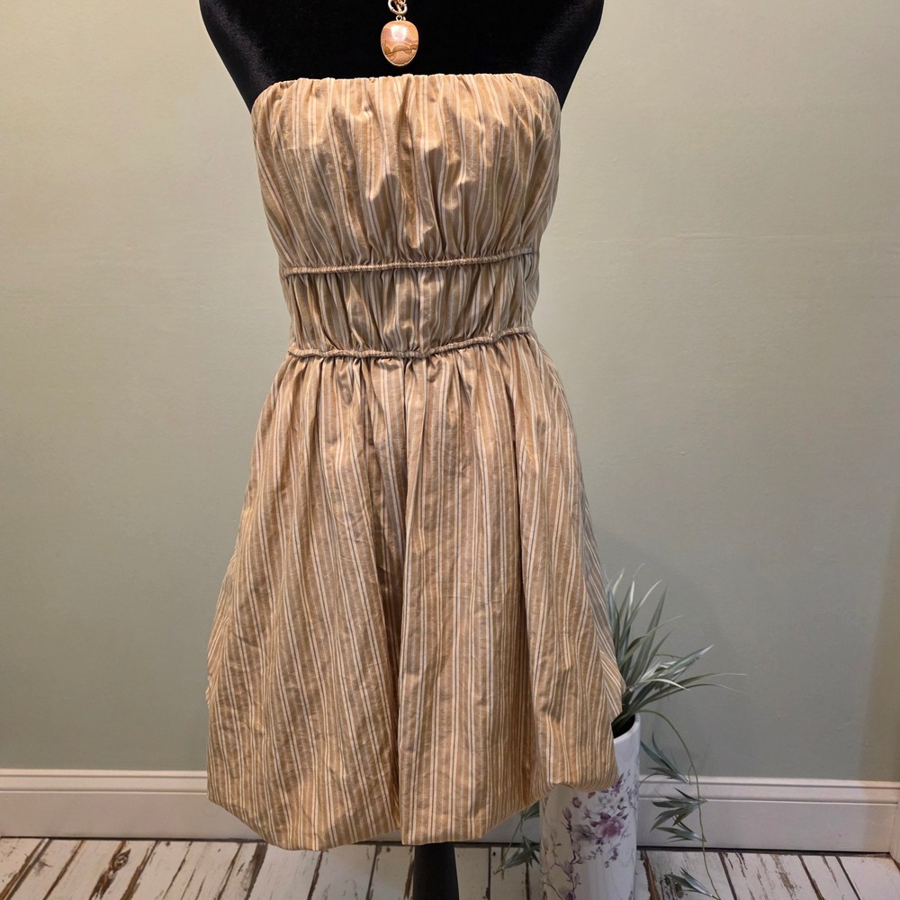 Lumiere Tan White Striped Strapless Bubble Hem Mini Dress Smocked Waist Small610